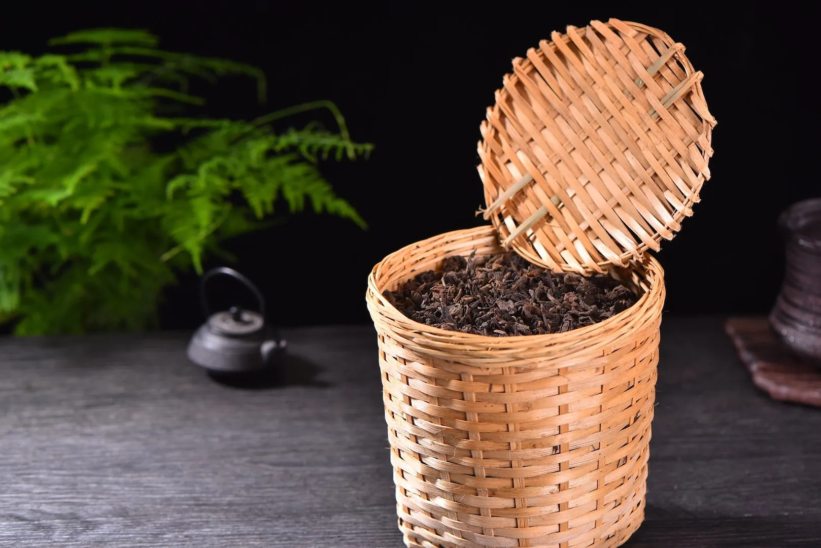 1999 Basket Aged Loose Leaf Ripe Pu-erh Tea from Menghai