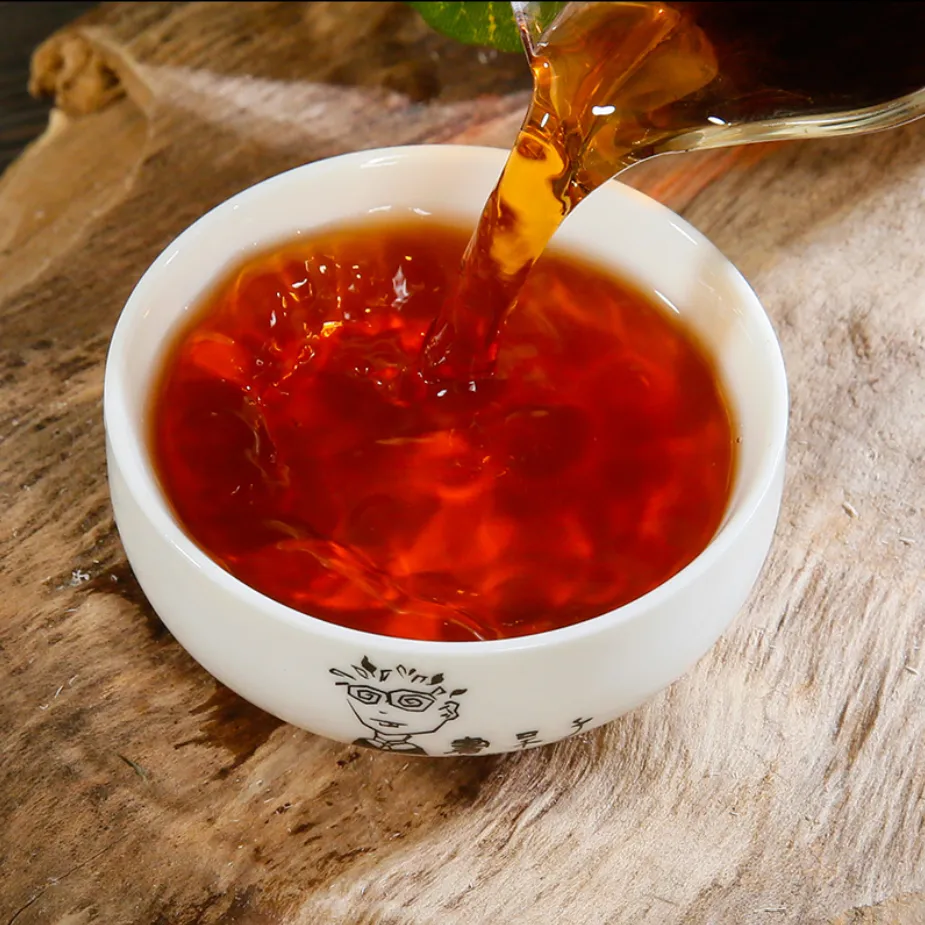 2019 Heng Tong Hao "Dragon Cake" Ripe Pu-erh Tea