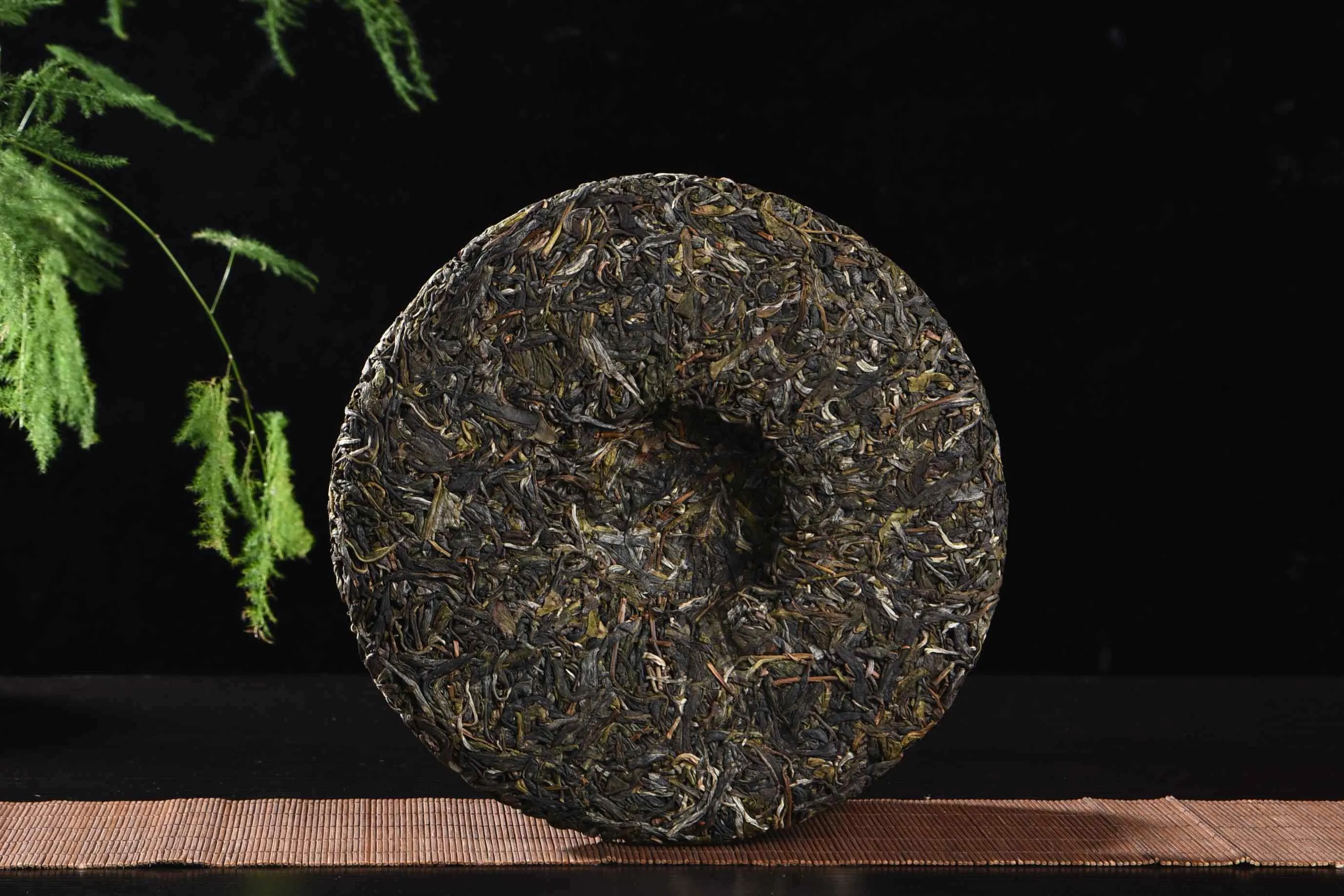 2020 Yunnan Sourcing Exclusive XY Blend Premium Raw Pu-erh Tea Cake