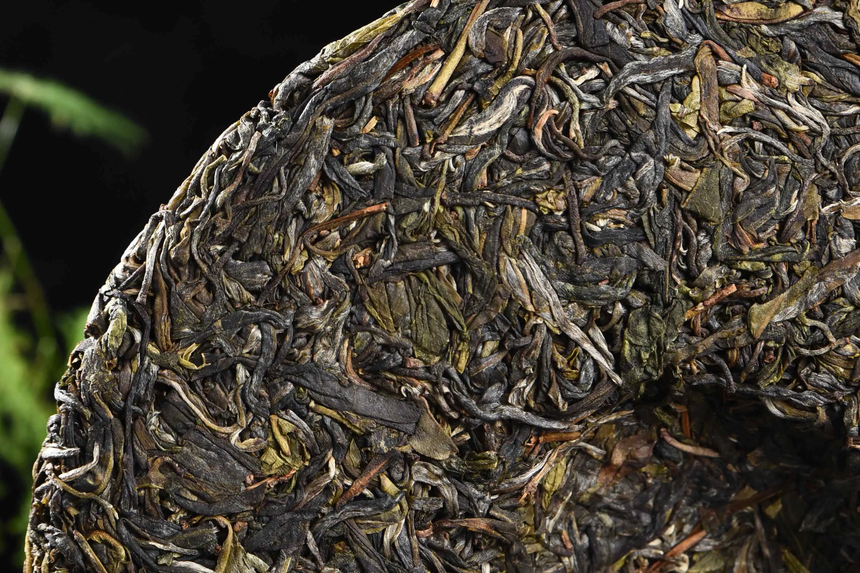 2020 Yunnan Sourcing Exclusive XY Blend Premium Raw Pu-erh Tea Cake