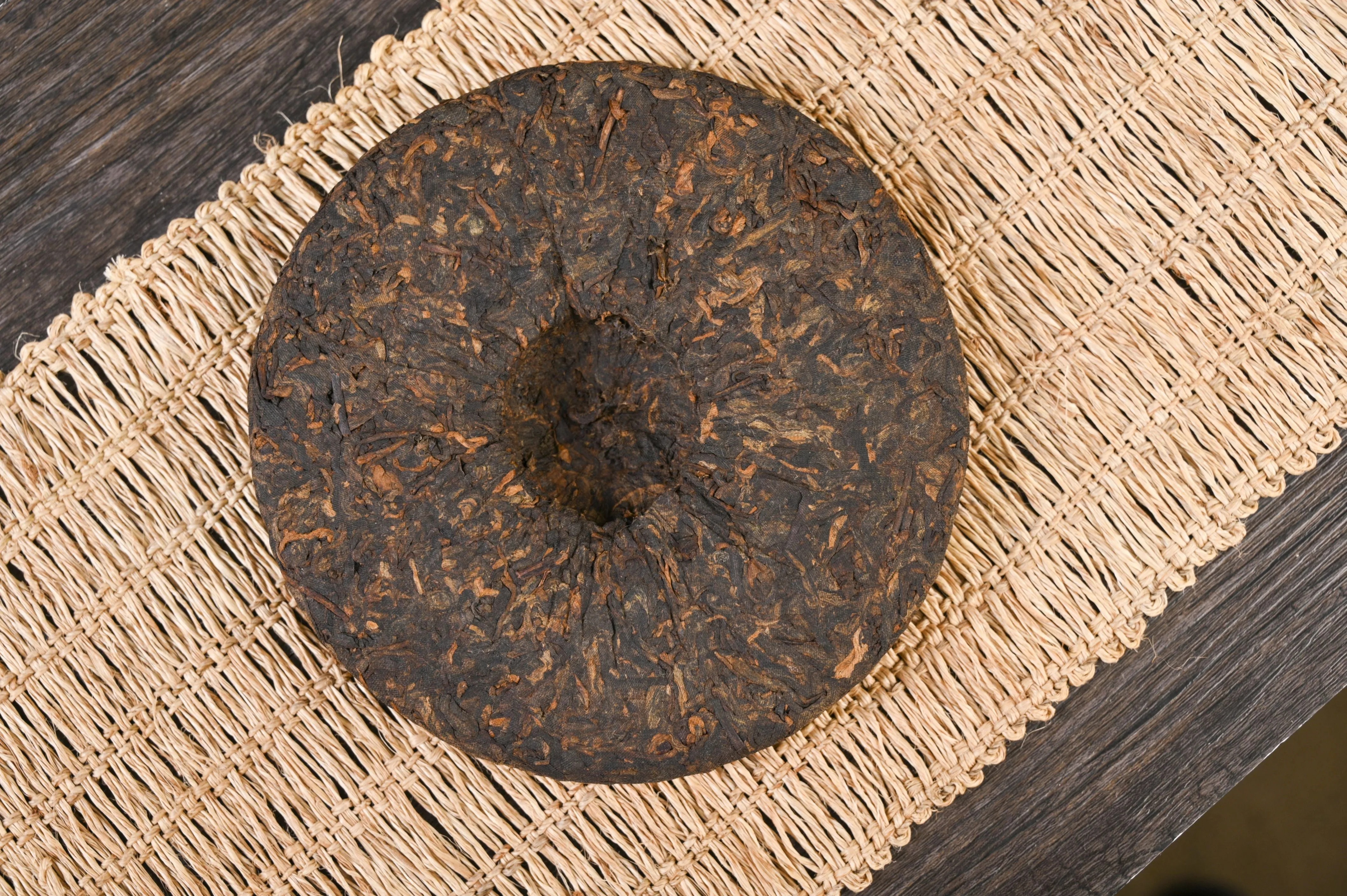 2023 Yunnan Sourcing "Meng Song" Ripe Pu-erh Tea Cake