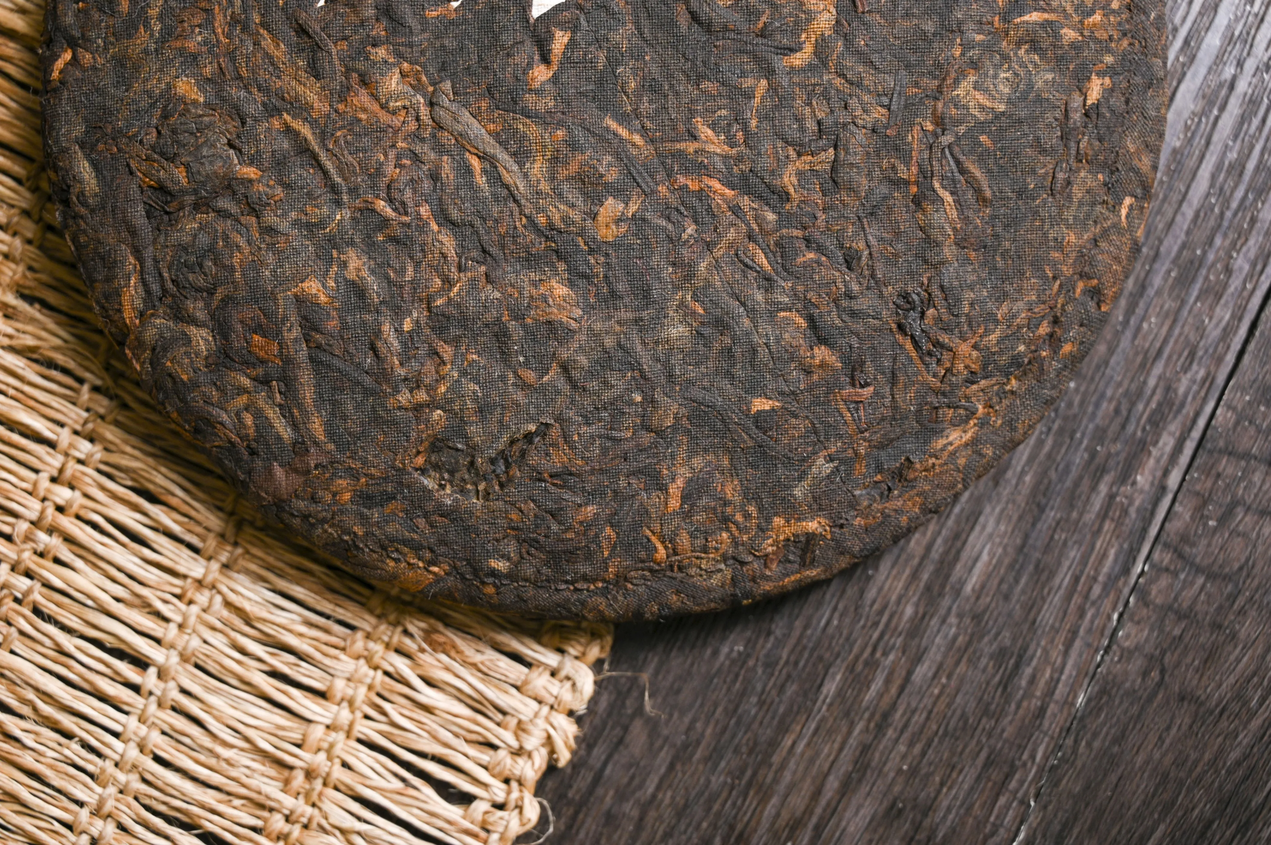 2023 Yunnan Sourcing "Meng Song" Ripe Pu-erh Tea Cake