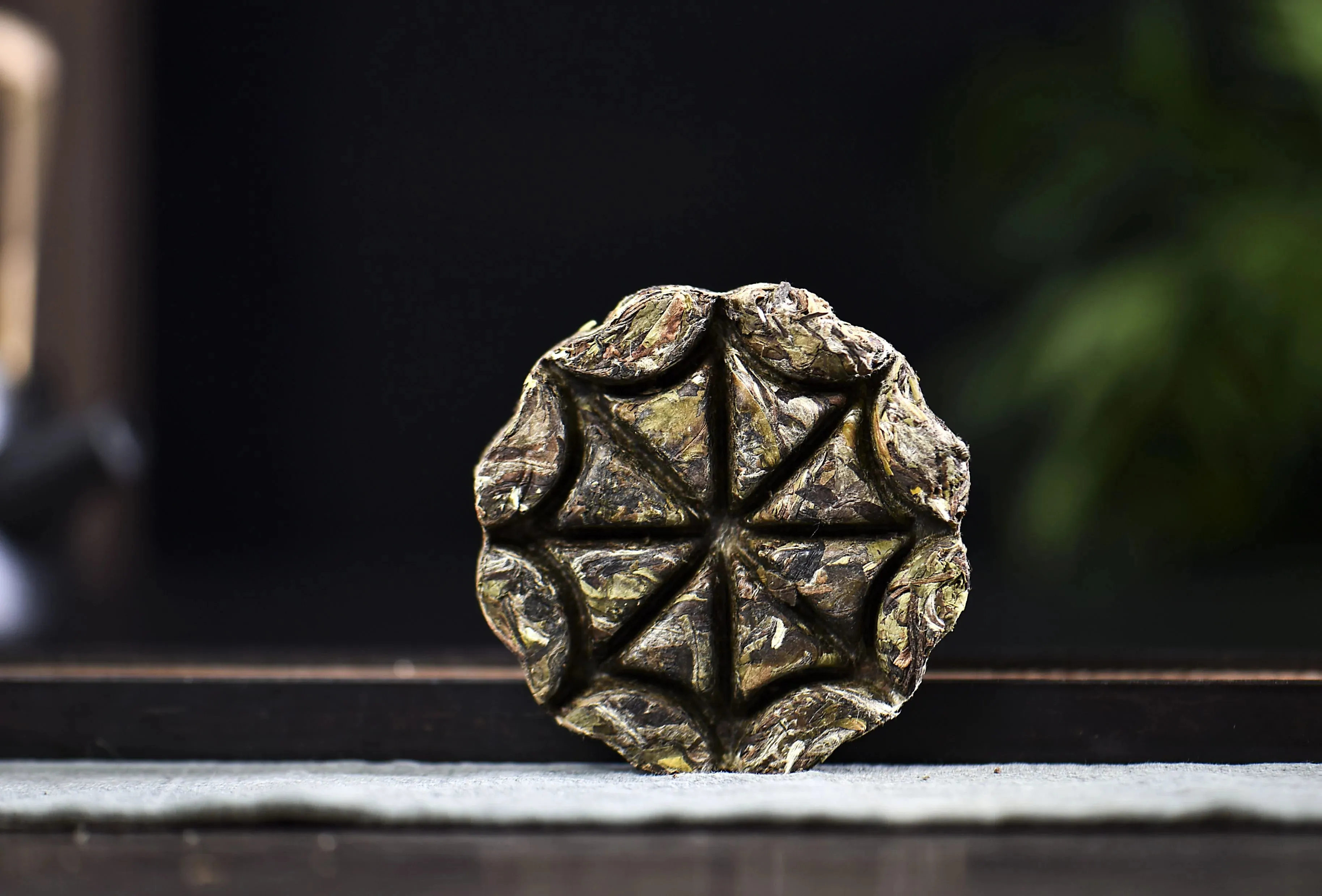 Bai Mu Dan "Waffle Cake" Fuding White Tea