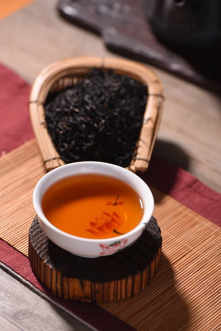 Fu Shou Mei Feng Qing Black Tea of Yunnan