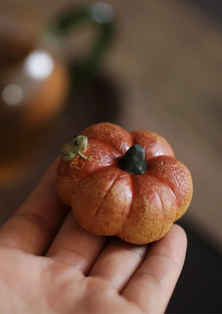 Gohobi Handmade Ceramic YiXing Clay Pumpkin and Frog Ornament