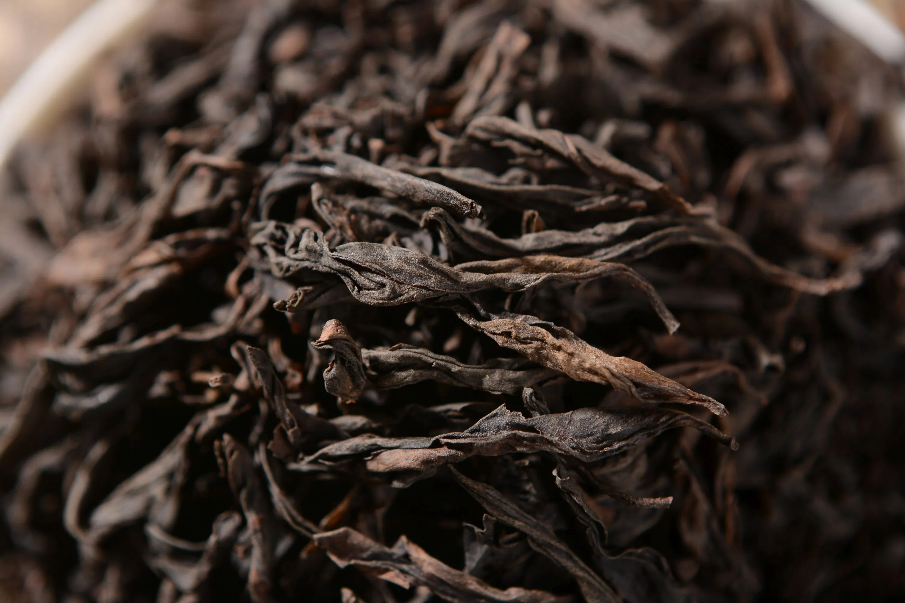 Huang Mei Gui Wu Yi Rock Oolong Tea